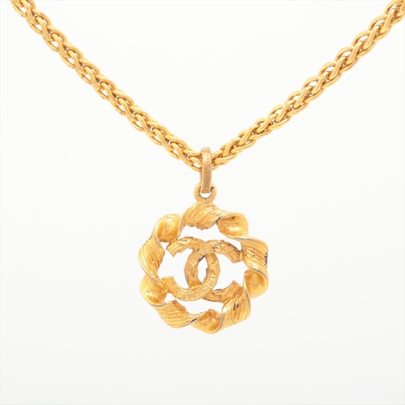 B147. CHANEL Coco Necklace - Picture 1 of 5